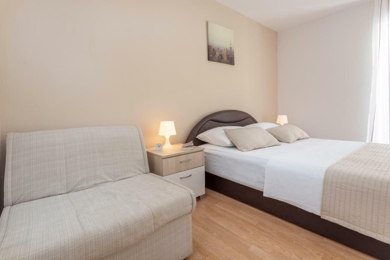 Gordana Jelicic Apartment *