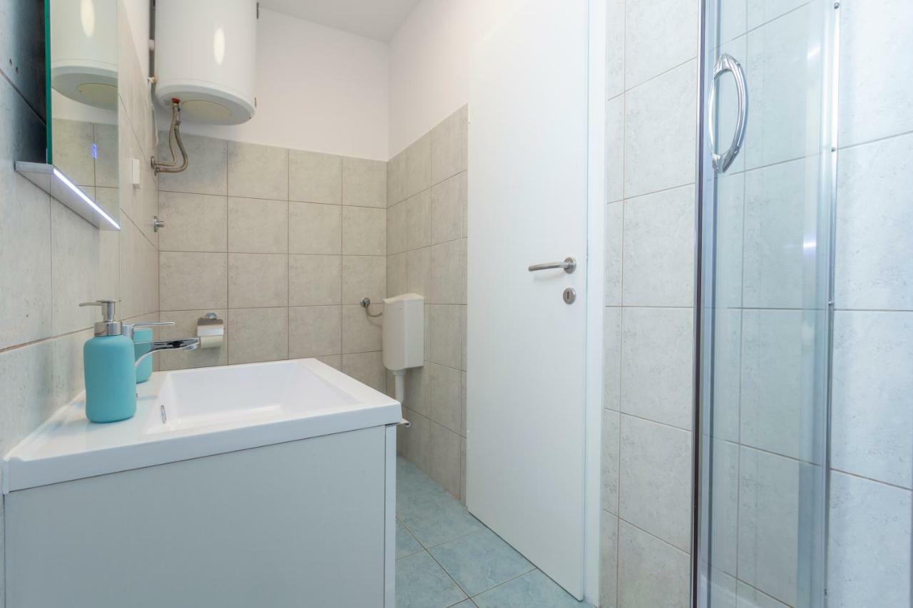 Gordana Jelicic Apartment