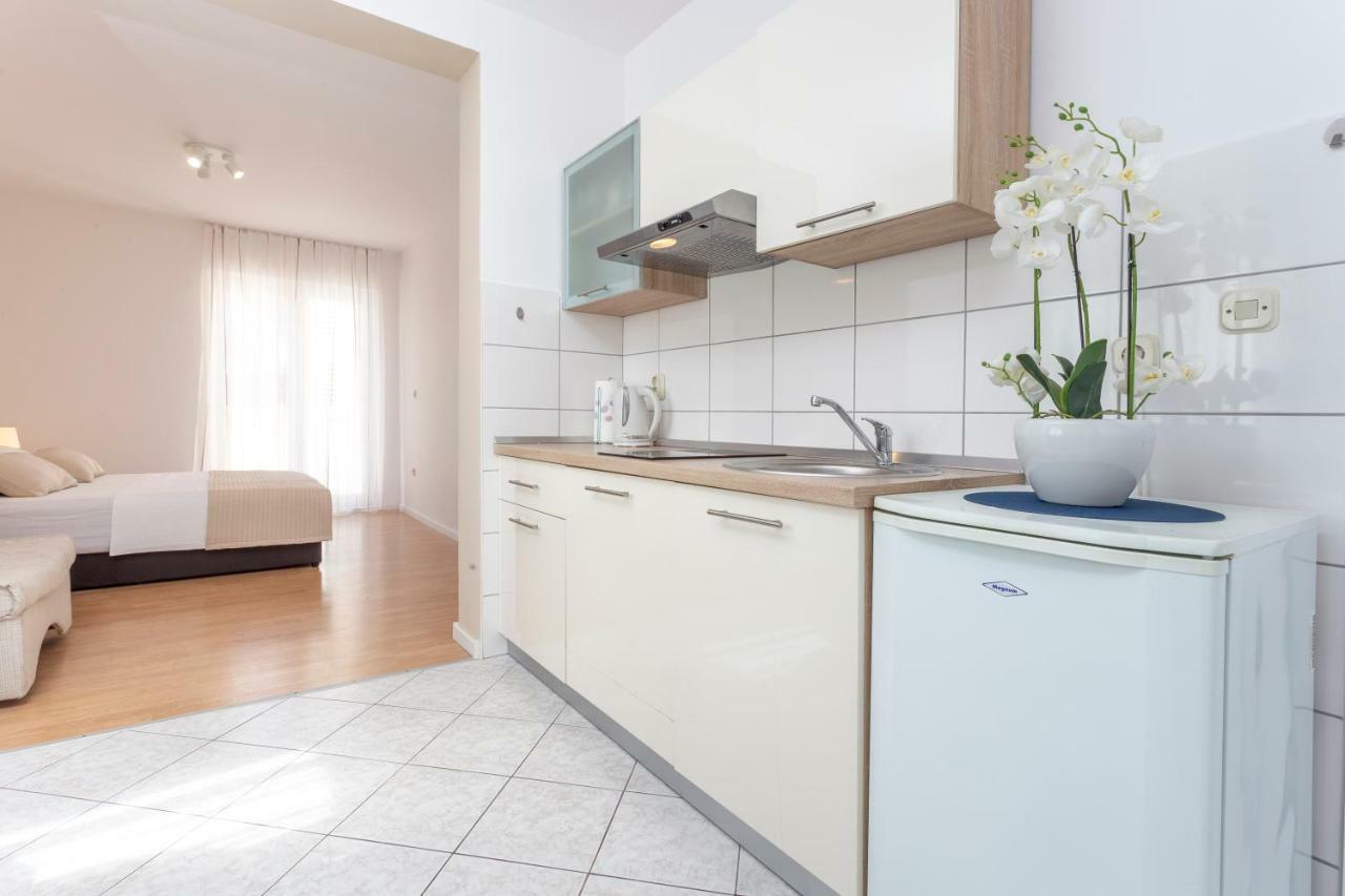 Gordana Jelicic Apartment